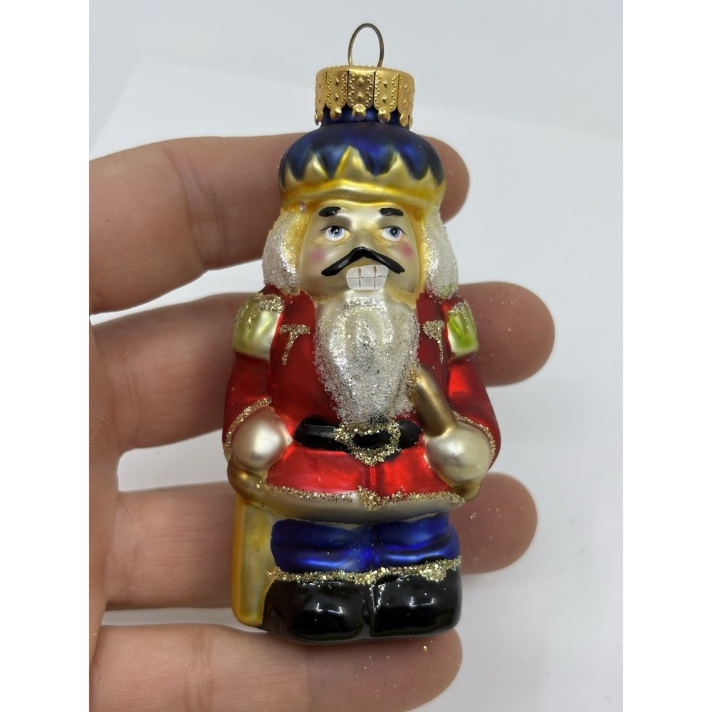 Vtg Red glass soldier‎ guard ornament Christmas holiday tree